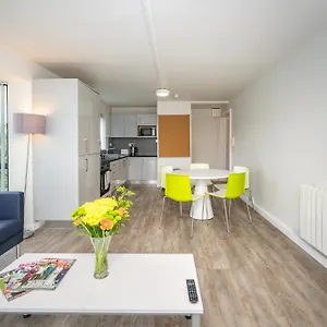 Apartment Hall - Ucc Summer Beds Cork